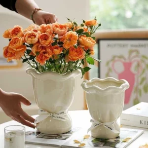 แจกันคู่ แจกันเซรามิก สีครีม สไตล์ฝรั่งเศส เรียบง่ายหรูหรา